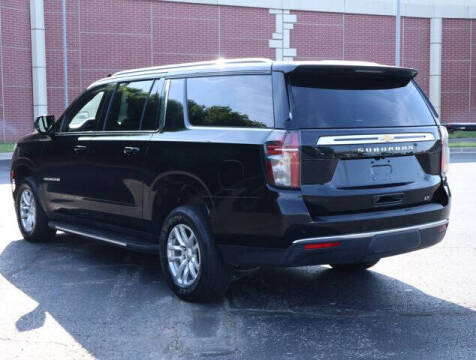 2024 Chevrolet Suburban LT