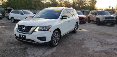2017 Nissan Pathfinder S