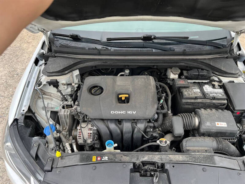 2018 Hyundai Elantra