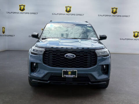 2025 Ford Explorer ST-Line