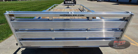 2026 H&H Trailers 82x16 Aluminum Rail Side