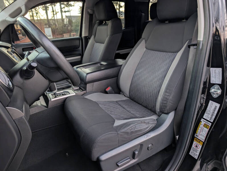 2015 Toyota Tundra SR5