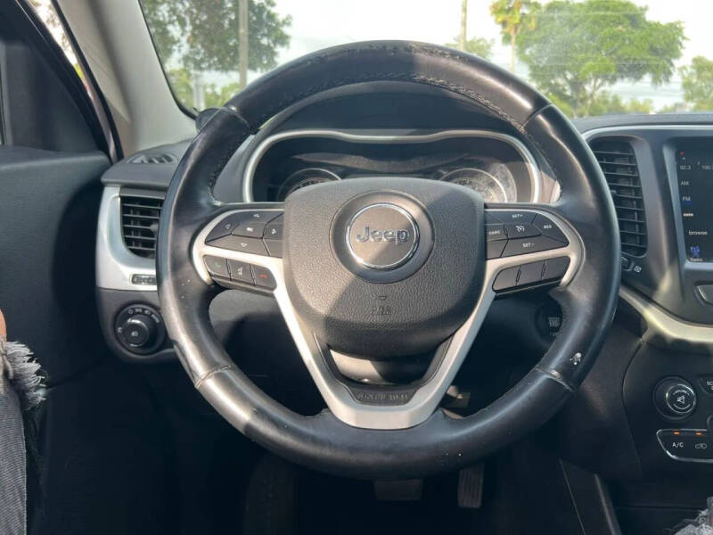 2018 Jeep Cherokee Latitude Plus