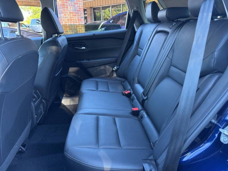 2024 Nissan Rogue SL