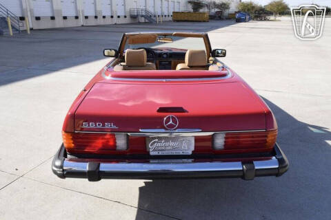 1988 Mercedes-Benz 560-Class 560 SL
