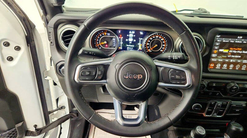 2023 Jeep Gladiator Overland