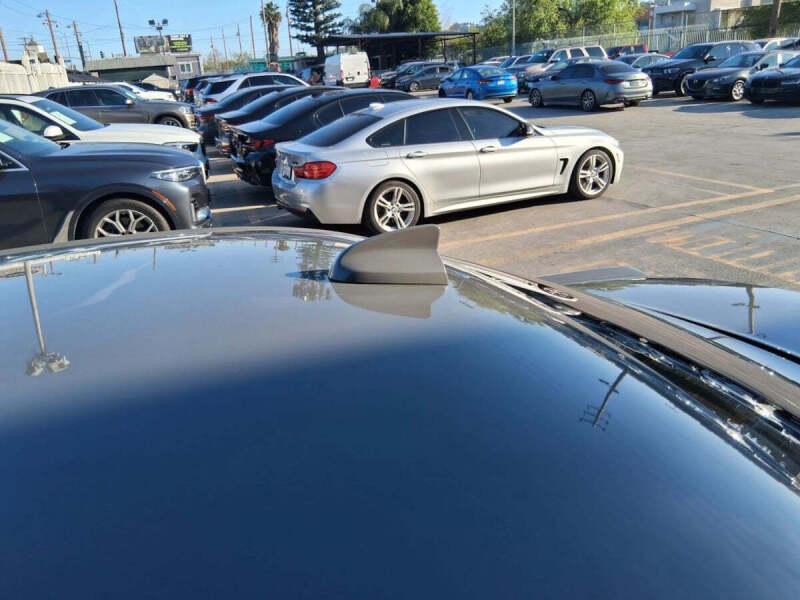 2017 Chrysler 300 Limited