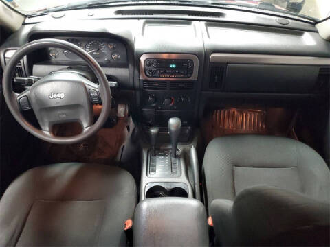 2002 Jeep Grand Cherokee Laredo