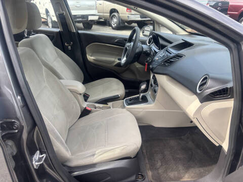2017 Ford Fiesta SE