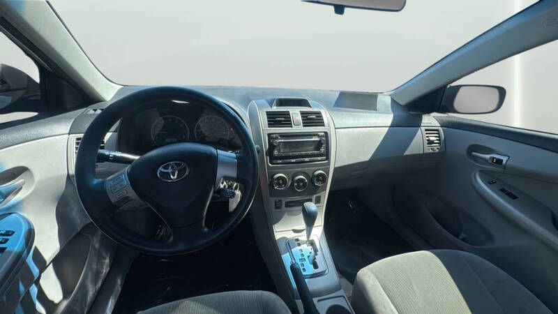 2012 Toyota Corolla LE