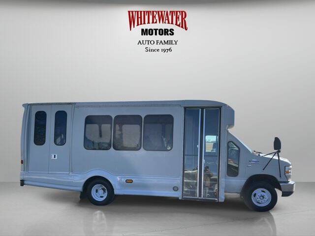 2012 Ford E-Series E-450 SD