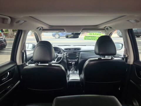 2018 Nissan Rogue SL