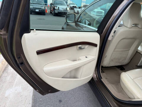 2013 Volvo XC70 3.2 Premier Plus