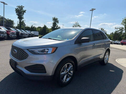2023 Ford Edge SE