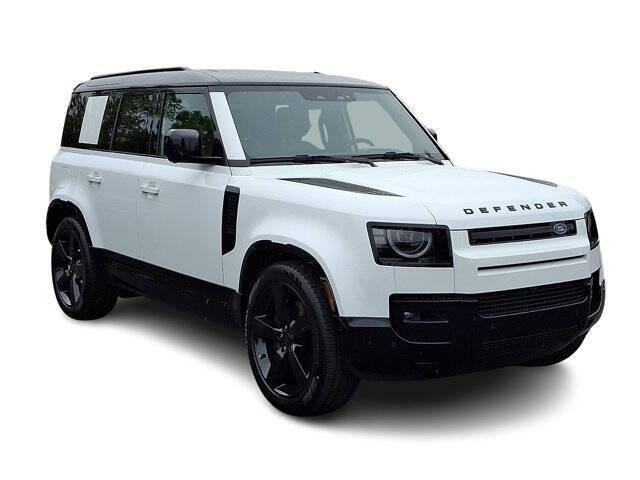 2026 Land Rover Defender 110 P400 X-Dynamic SE