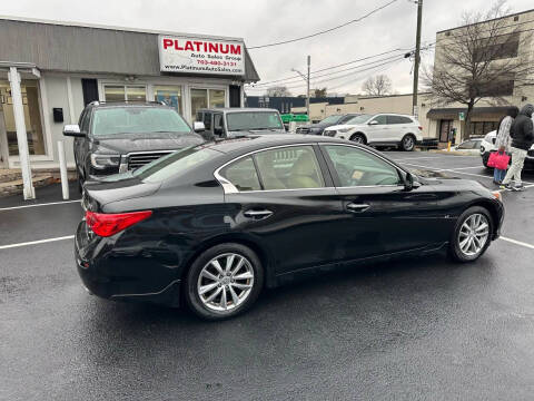 2015 Infiniti Q50 Premium