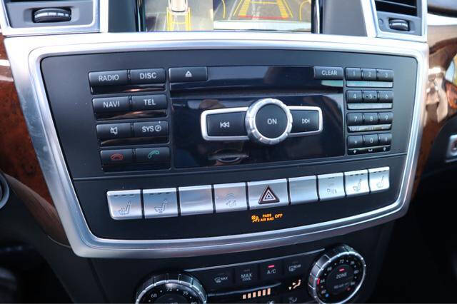 2015 Mercedes-Benz GL-Class GL 550 4MATIC