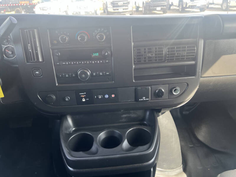 2022 Chevrolet Express 3500