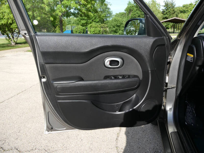 2019 Kia Soul +