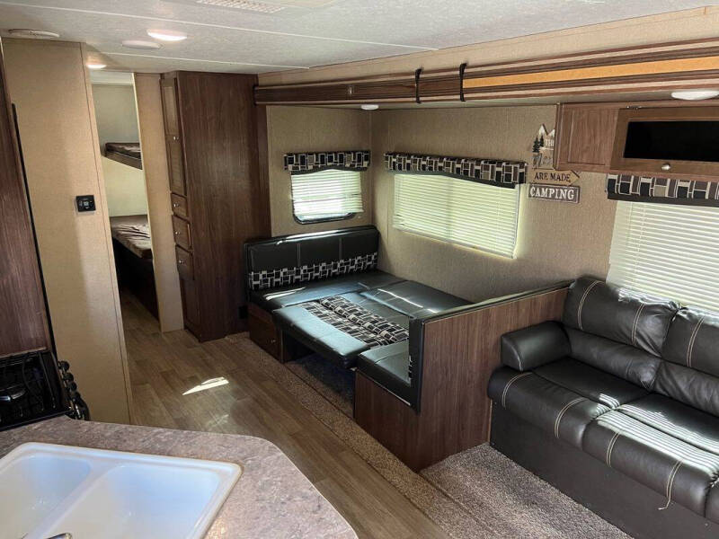 2017 Keystone RV Dutchman