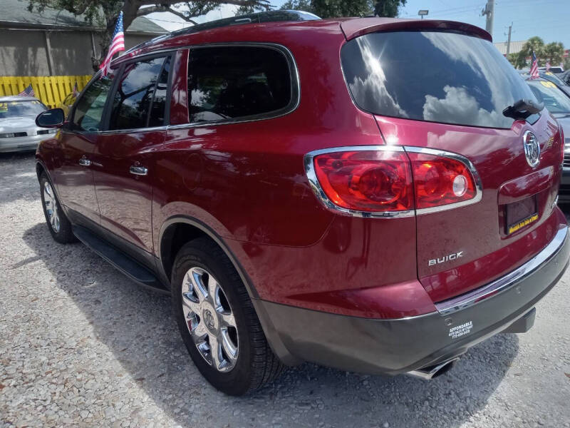 2009 Buick Enclave CXL photo 5