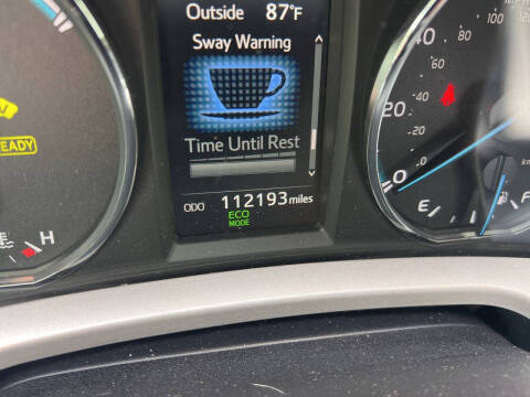 2017 Toyota RAV4 Hybrid XLE