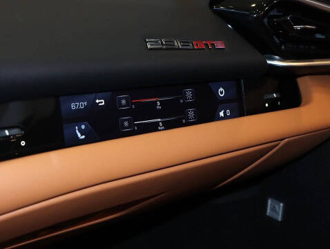 2024 Ferrari 296 GTS