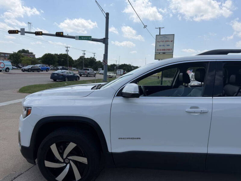 2020 GMC Acadia SLT