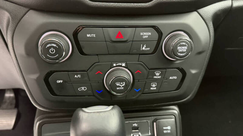 2023 Jeep Renegade Upland