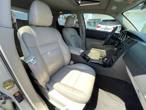 2005 Dodge Magnum SXT