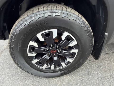 2022 Nissan Frontier S