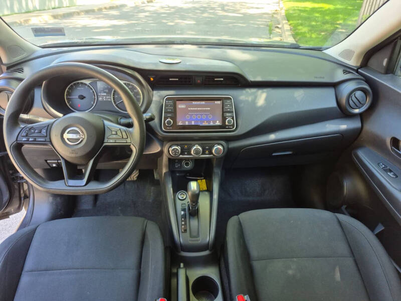 2023 Nissan Kicks S