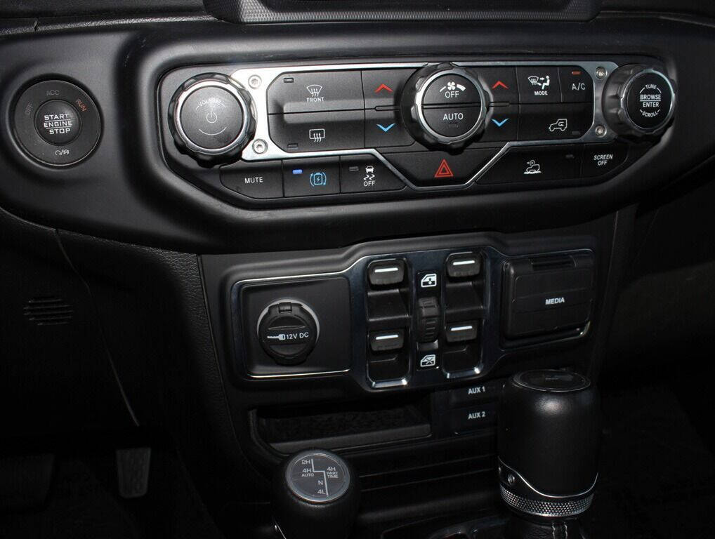 2021 JEEP Wrangler SUV / Crossover - $37,995