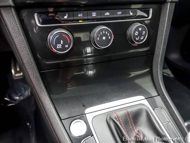 2017 Volkswagen Golf GTI SE
