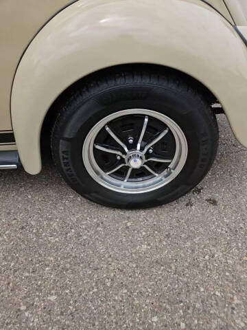 1969 Volkswagen Beetle 2D Sedan