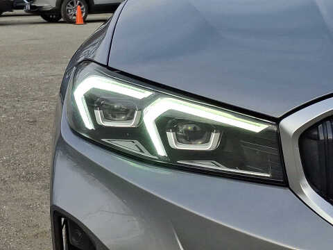 2023 BMW 3 Series 330i xDrive