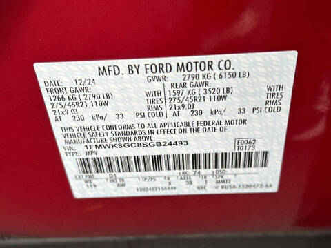 2025 Ford Explorer ST