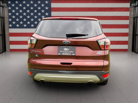 2018 Ford Escape SE