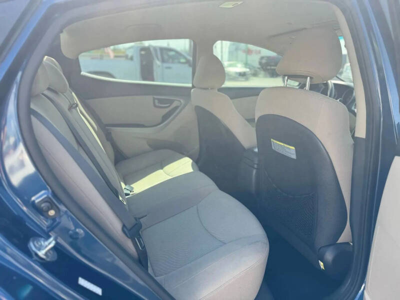 2016 Hyundai Elantra