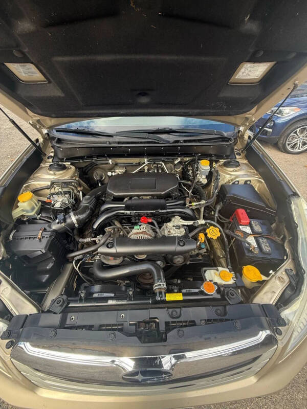 2010 Subaru Outback 2.5i