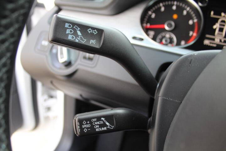 2010 Volkswagen CC Luxury