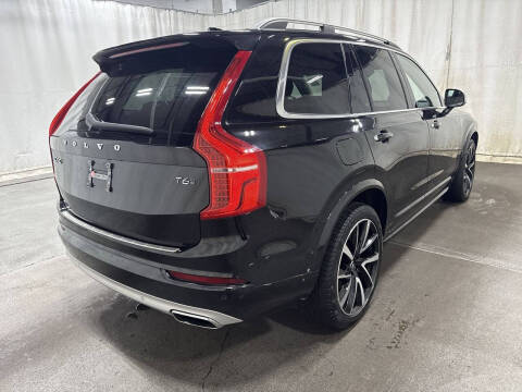 2019 Volvo XC90 T6 Momentum