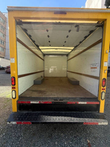 2015 GMC Savana 3500