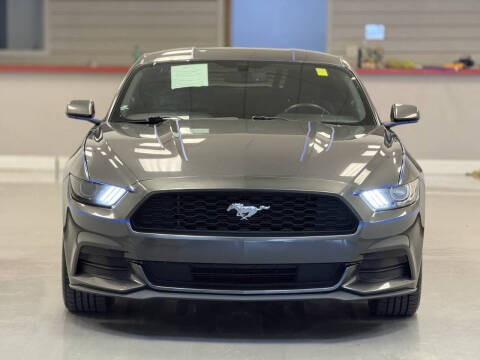 2017 Ford Mustang V6