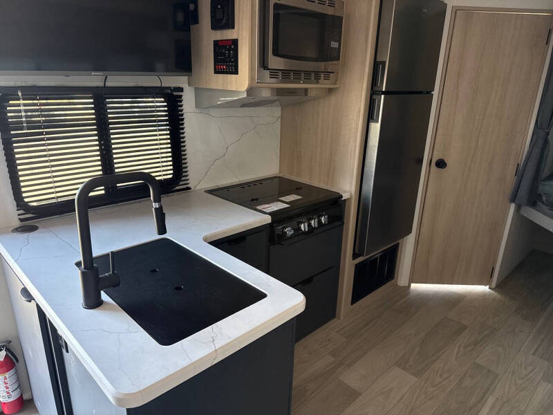 2024 Winnebago 2326BH