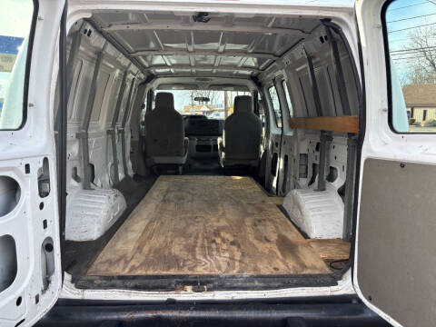 2014 Ford E-Series E-250