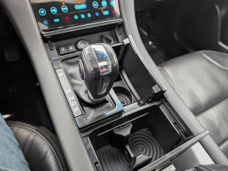 2016 Ford Taurus Limited