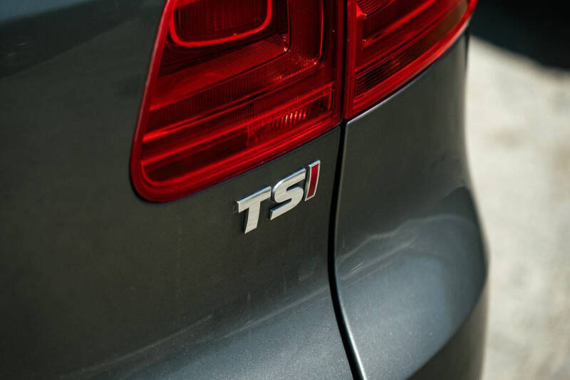 2016 Volkswagen Tiguan 2.0T S