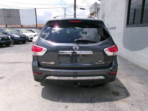 2013 Nissan Pathfinder Platinum
