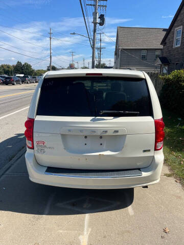 2012 Dodge Grand Caravan SXT